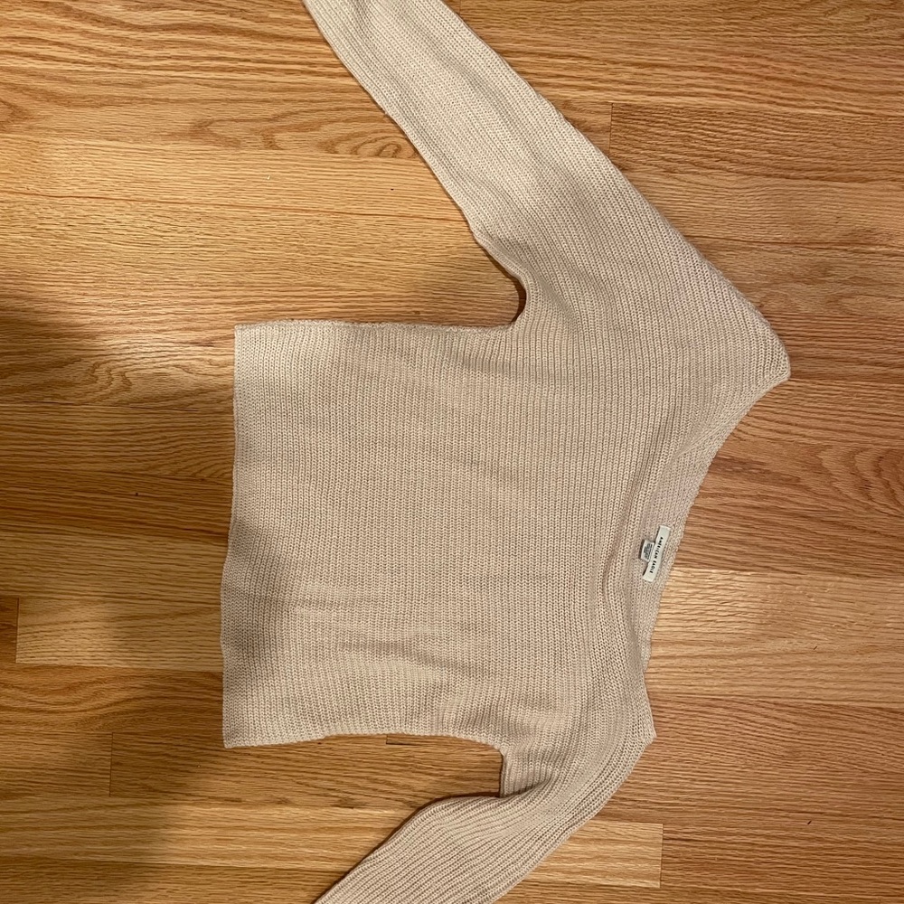American Eagle off the shoulder sweater